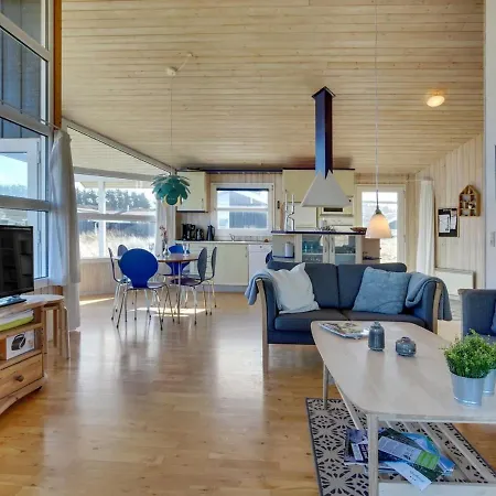 Zafirka - 300m From The Sea In Nw Jutland By Interhome 约灵
